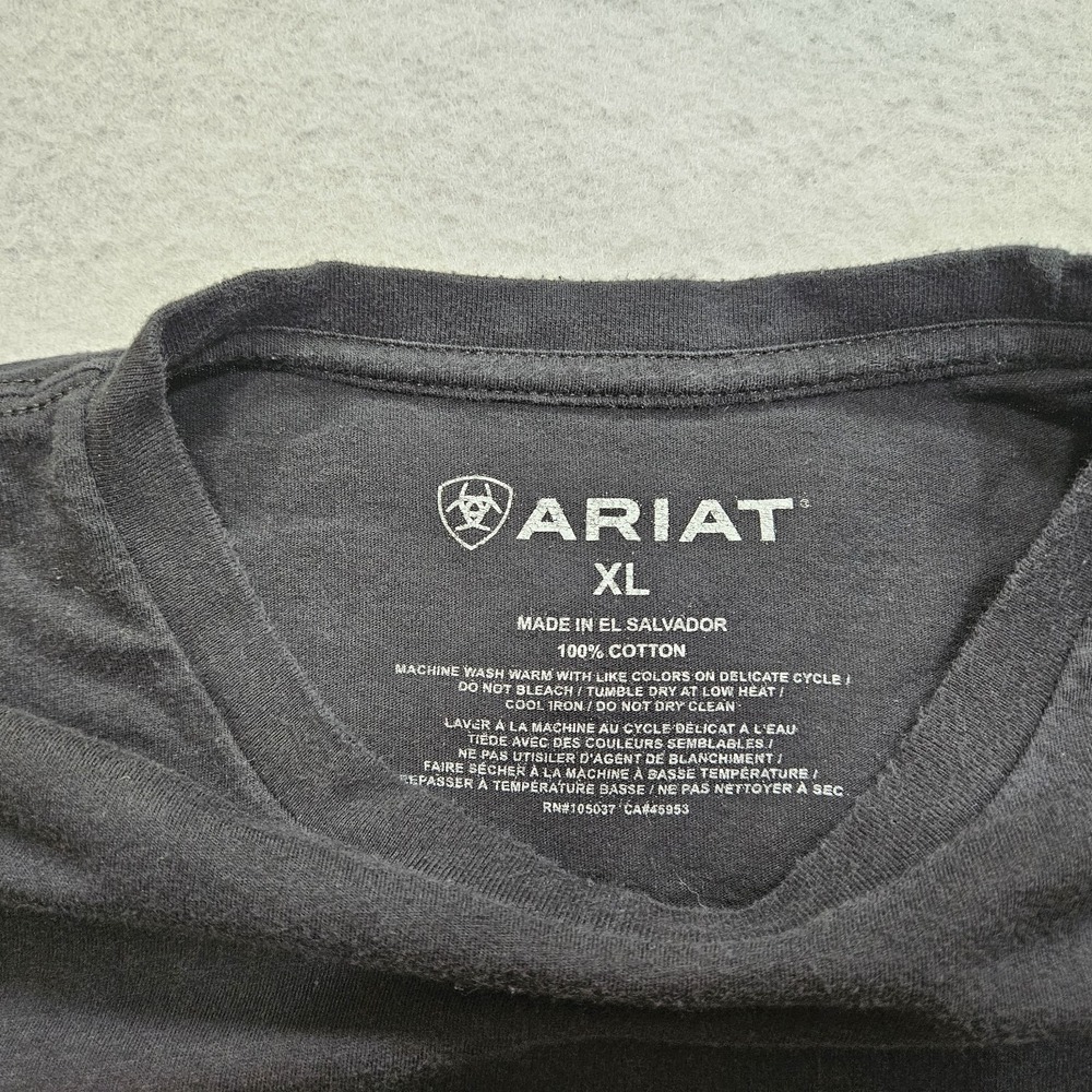 Ariat Logo T Shirt Adult XL Black Spellout Flag Fits Small - Picture 4 of 8